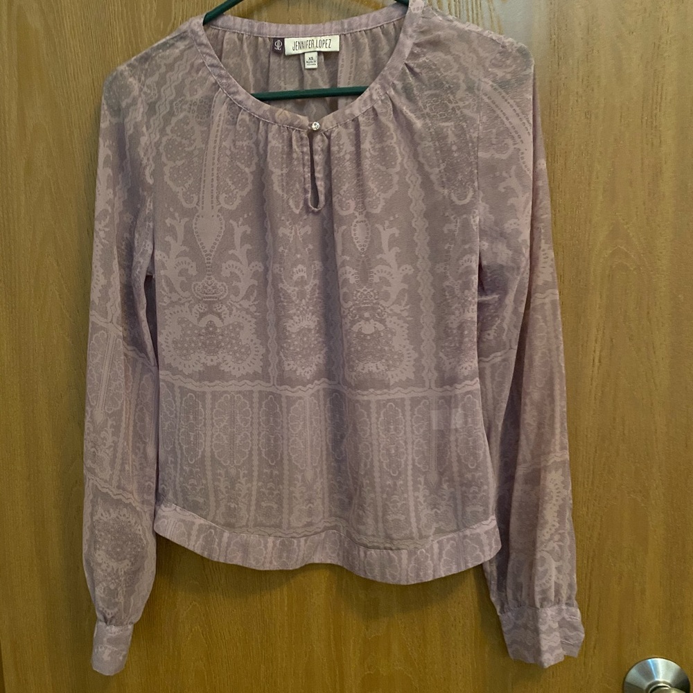 Jennifer Lopez purple dress shirt